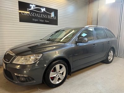 Skoda Octavia RS 2.0 TSI AUTOMAT/FULLSERVAD/P-SENSOR/SoV