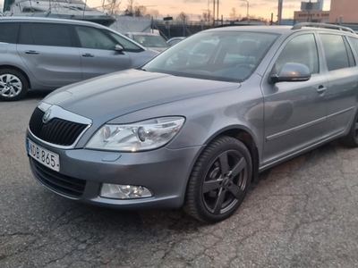 Skoda OctaviaKombi 1.4 TSI Euro 5 Topp skick 2013, Kombi