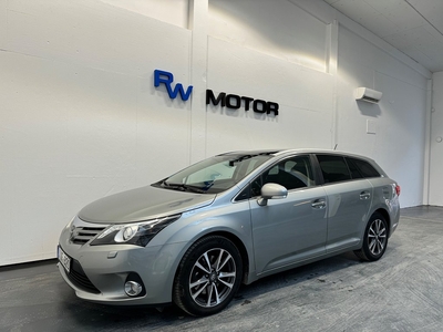 Toyota Avensis Kombi 2.2 D-4D 150hk D-värm Pano Navi B-kam