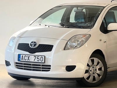 Toyota Yaris 5-dörrar 1.4 D-4D | Kamkedja | Endast 7500 Mil