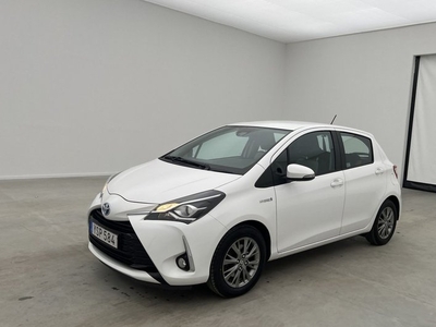 Toyota YarisHybrid Active Kamera Välservad 0.35l mil 2018, Halvkombi