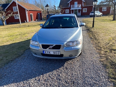 Volvo S60 2.4 Summum Euro 4 1 Ägare