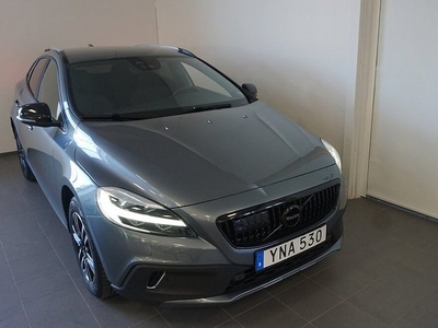 Volvo V40Cross Country D3 Business Advanced Drag, backkamera, Navigation 2018, Kombi