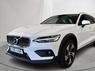 Volvo V60 B4 Cross Country AWD Mildhybrid, Diesel (197hk)