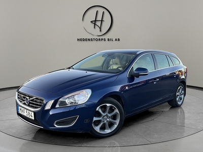 Volvo V60 D2 115hk 6-Vxl * Ocean Race * Dragkrok BLIS Skinn