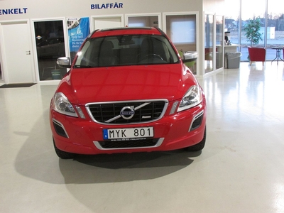 Volvo XC60 D5 AWD Geartronic R-Design Euro 5 SKINN DRAG NAV