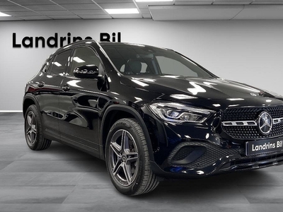 Mercedes-Benz GLA 200 d 8G-DCT Navigation / Panorama / Drag