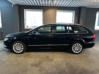 Skoda Superb Kombi 2.0 TDI Dragkrok Motorvärmare