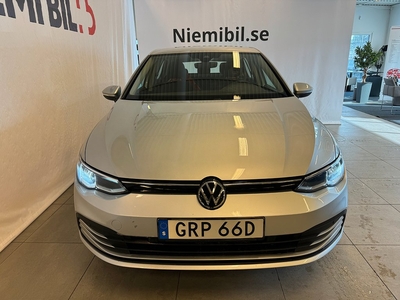 Volkswagen Golf 1.5 TSI/Låg skatt/SoV/Rattvärme/Nyservad/