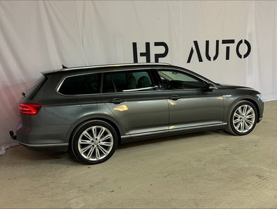 Volkswagen Passat 2.0TDI 4M Executive Pano Navi Se Spec