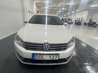 Volkswagen Passat Variant 2.0 TDI SUPERDEAL 6,95% / AWD /B-KAMERA