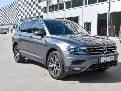 Volkswagen Tiguan Allspace 2.0 TSI 220HK 4M Offroad Cockpit