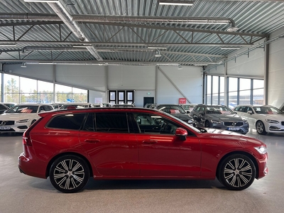 Volvo V60 T5 Geartronic Advanced Edition Momentum 250hk Euro 6