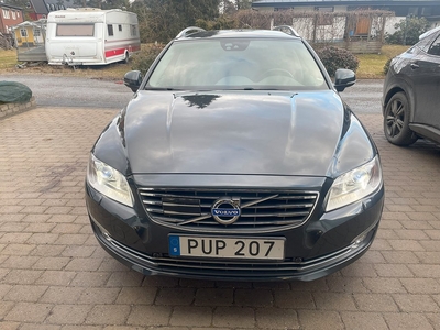 Volvo V70 T5 Summum BE - lågmilare / 1 ägare