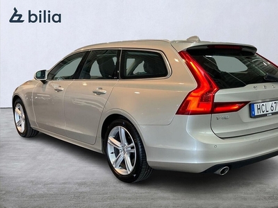 Volvo V90 D4 Momentum Advanced SE