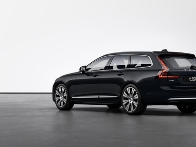 Volvo V90 Recharge T6 Core Edition OBS LAGERBIL