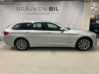 BMW 520 d xDrive Touring Sport line Panorama Nav Drag