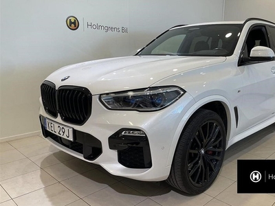 BMW X5xDrive 40d M-Sport Dragkrok Komfortöppning Soft Close 2022, SUV