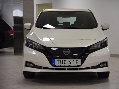 Nissan Leaf 39kWh ACENTA Backkamera S+V hjul 150hk