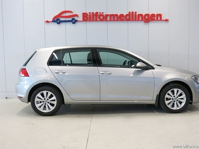 Volkswagen Golf 1.2 TSI 105hk 1 Ägare Vinterhjul AC