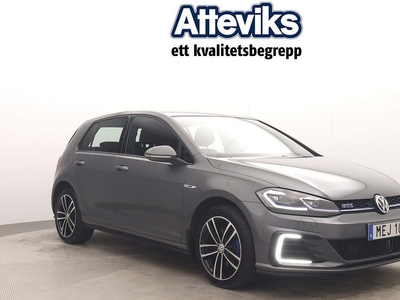 Volkswagen GolfGTE DSG P-sensor Adaptiv farthållare 2020, Halvkombi