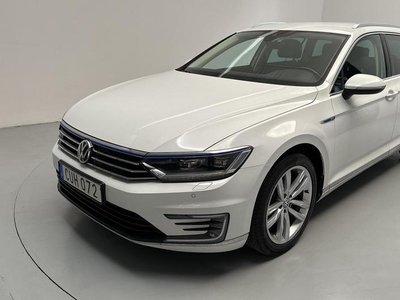 Volkswagen PassatVW 1.4 Plug-in-Hybrid Sportscombi 2019, Kombi