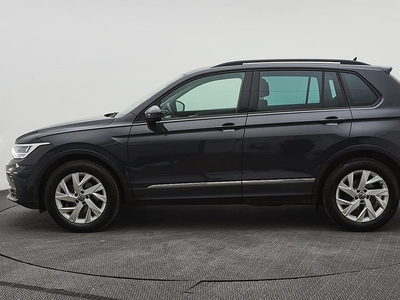 Volkswagen Tiguan 1.5 TSI 150hk Värmare/Drag