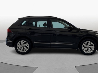 Volkswagen Tiguan TSI 150hk DSG Drag Värm Kamera 2021