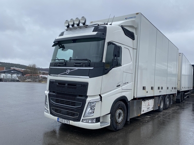 VOLVO FH540