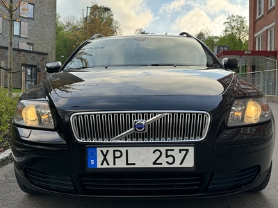 Volvo V50 1.6 101HK svensksåld/Besiktigad/Dragkrok