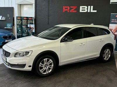 Volvo V60 Cross Country D3 Geartronic Momentum *1600kr/mån*