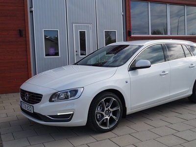 Volvo V60 D4 AWD Aut Kombi Polestar Ocean Race 215hk