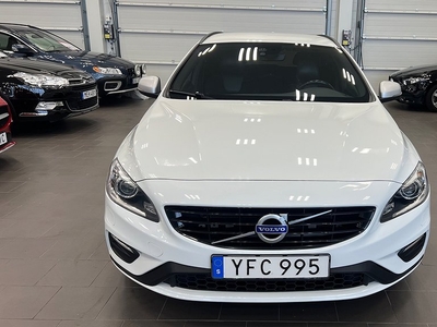 Volvo V60 D4 AWD R-DESIGN 190HK VÄLVÅRDAD VÄRMARE DRAG