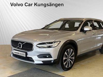 Volvo V90Cross Country B4 AWD Diesel Core HarmanKardon Läder Ljuspkt Parkeringssuport 2023, Kombi