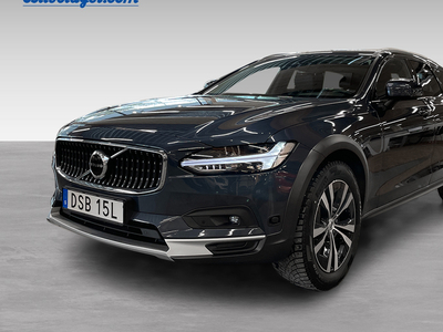 Volvo V90Cross Country B4 AWD Diesel Plus 2023, Kombi