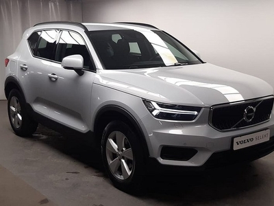 Volvo XC40T2 FWD Momentum Core 2021, SUV