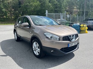 Nissan Qashqai 1.6 dCi 130hk Navi Backkamera Panorama