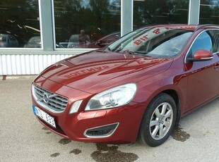 Volvo V60 D3 Momentum Euro 5