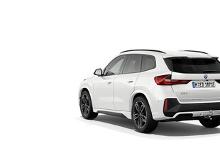 BMW iX1 xDrive30 M Sport/ Dragkrok/ Harman Kardon