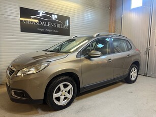 Peugeot 2008 1.2 VTi FULLSERVAD/M-VÄRME/NAVI/PANORAMA/LÅGMIL