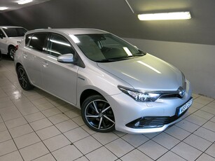 Toyota Auris Hybrid e-CVT Comfort Backkamera NYBES.Euro 6