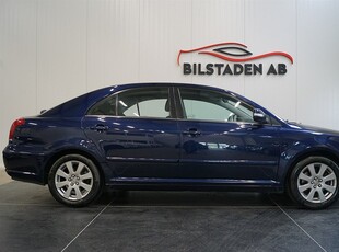 Toyota Avensis Liftback 2.0 D-4 VVT-i 147hk Svensksåld