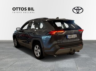 Toyota RAV4 Hybrid AWD-i 2,5 ACTIVE KOMFORTPAKET/Drag,S-V-Hjul,1 ägare,mm