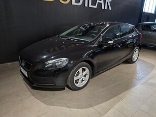 Volvo V40 T3 Nordic Euro 6 152hk | Värmare