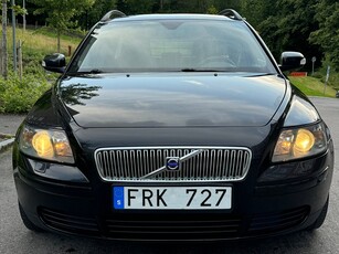 Volvo V50 1.8F 125HK/Drag Värmare RDesign ratt Nybesiktigad