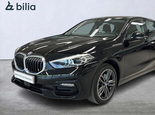 BMW 135i118I Sportline | Farthållare | PDC fram & bak | Sportstolar 2021, Halvkombi