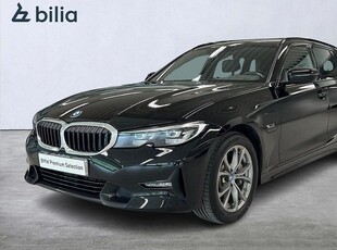 BMW 330e Touring Aut Sportline | Navi | Farthållare | PDC 2022, Kombi