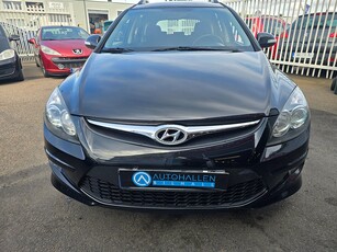 Hyundai i30 cw 1.6 CRDi Business 1Års Garanti 0%Ränta 36 Mån