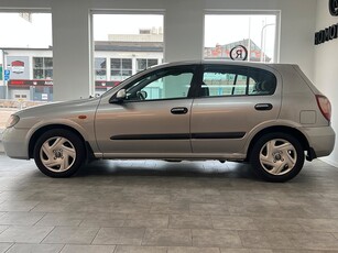 Nissan Almera 5-dörrar 1.8 Euro 3 *Nybesiktad*