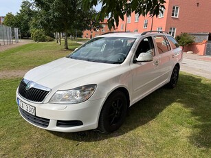 Skoda Octavia Kombi 1.6 TDI Euro 5 -drag